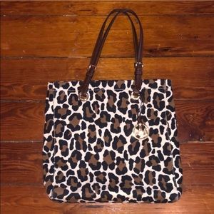 Michael Kors cheetah print tote